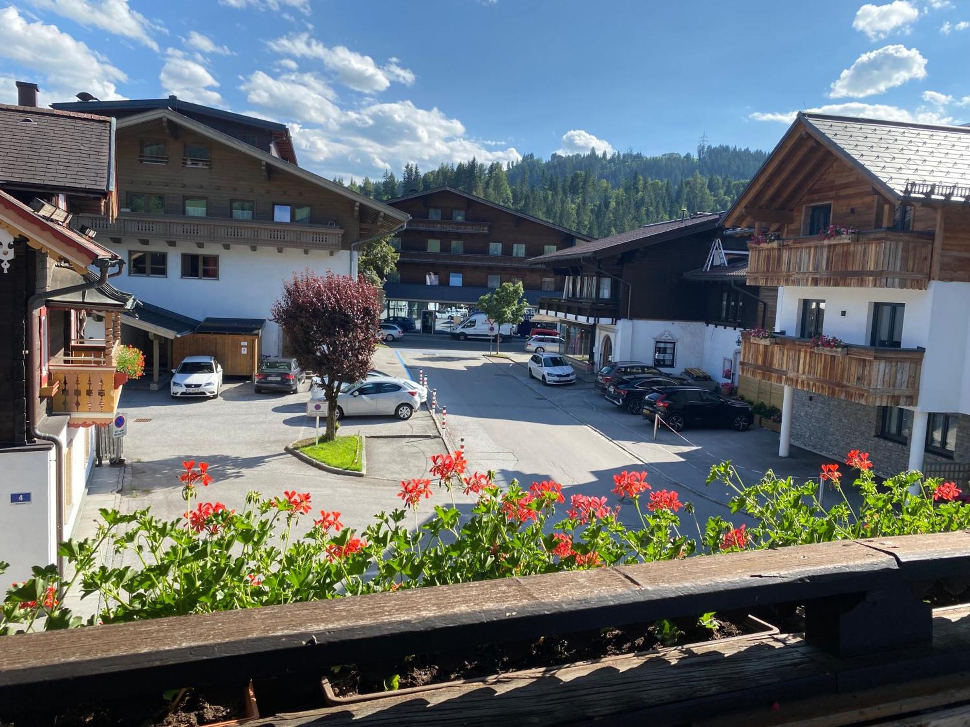 Appartementhaus „Hermannhaus“ Altenmarkt im Pongau Exterior photo